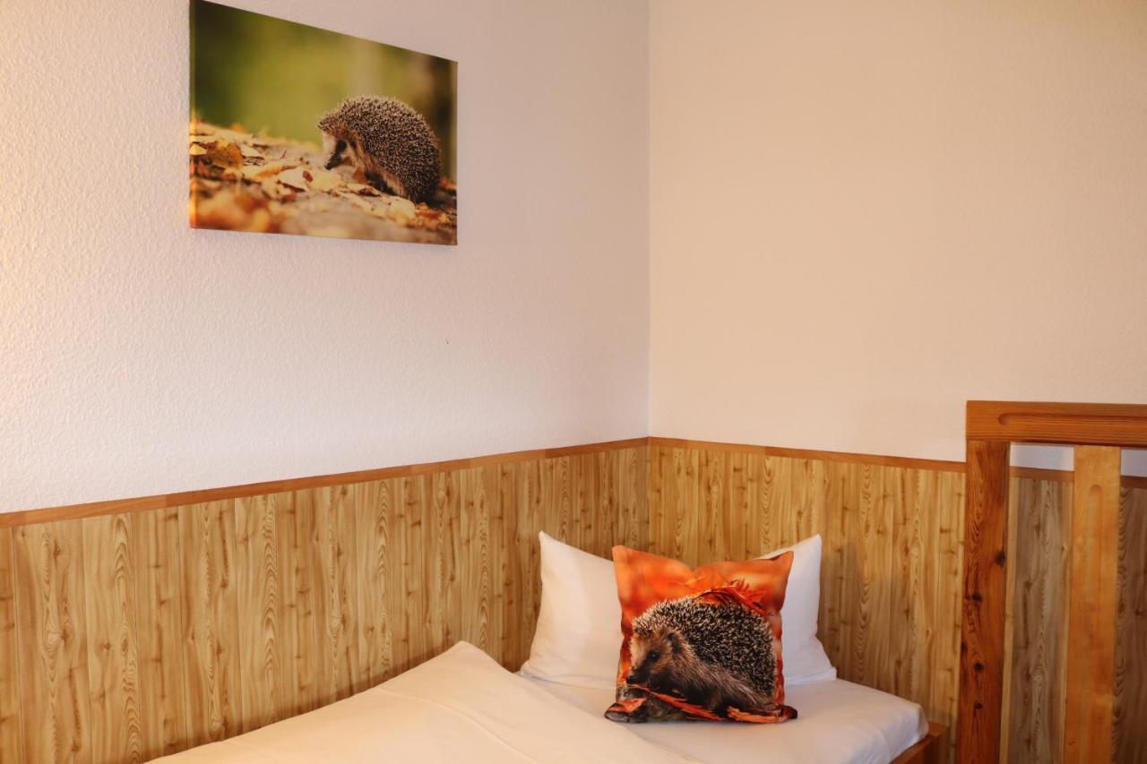 Hotel Und Restaurant Karpfenschaenke Schenkendobern Dış mekan fotoğraf