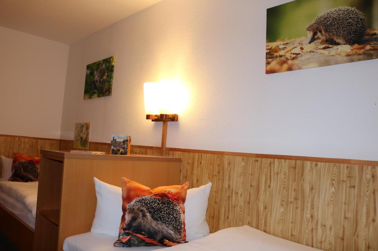 Hotel Und Restaurant Karpfenschaenke Schenkendobern Dış mekan fotoğraf